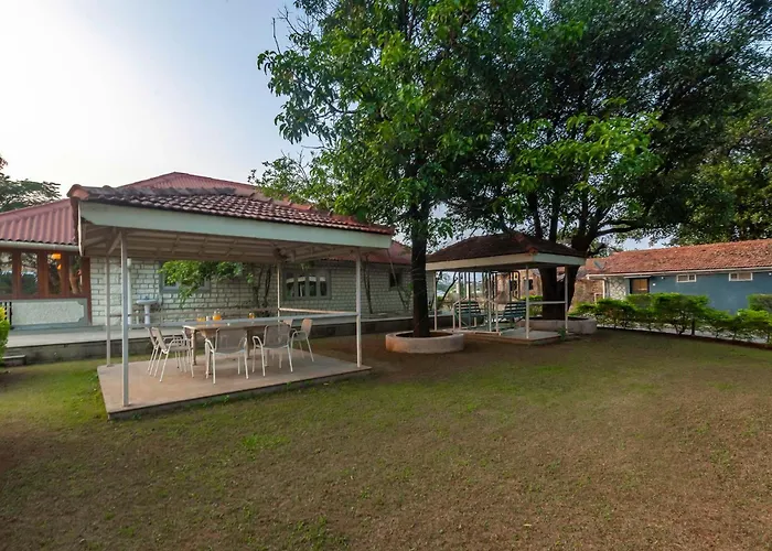 Villa Aangan: Heritage Charm with Pool and Entertainment Lonavala