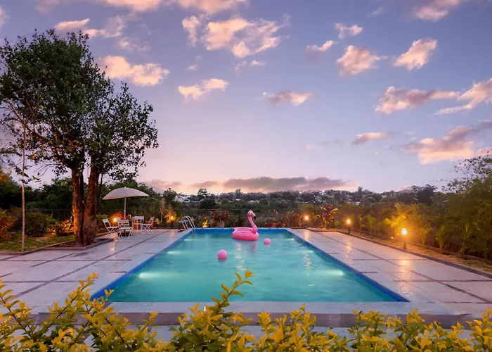 Villa Aangan: Heritage Charm with Pool and Entertainment Lonavala